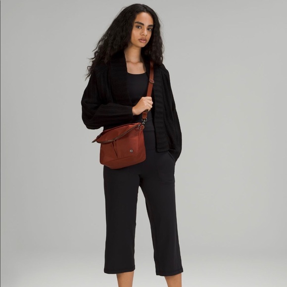 lululemon All Night Festival Bag *5L Date Brown New NWT - Picture 15 of 16